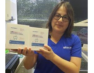 Lesen Sie mehr über den Artikel Pulpdent spendet Embrace Versiegelung und Lack für das SMILES-Programm in Arlington, TX